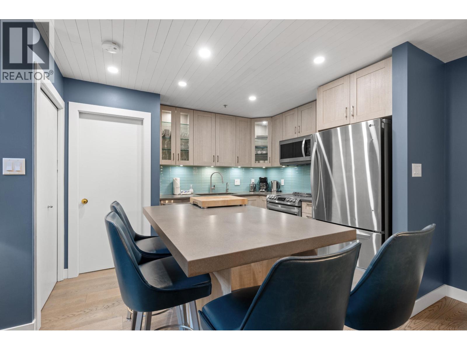 8 4857 Painted Cliff Road, Whistler, British Columbia  V8E 1C8 - Photo 8 - R3101073