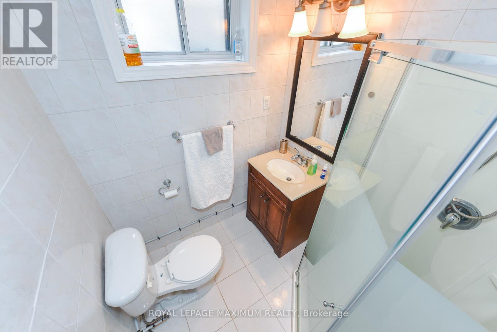 47 Fallingdale Crescent, Toronto, Ontario  M3J 1C4 - Photo 45 - W12905304