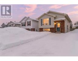 37 LOUISE LANE, Orillia, Ontario