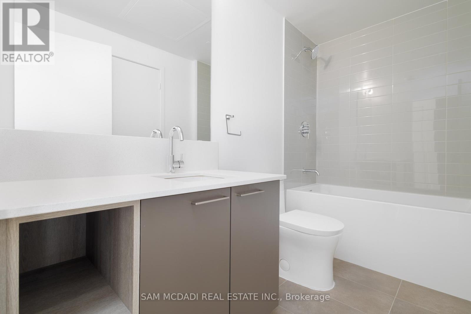 703 - 3005 Pine Glen Road, Oakville, Ontario  L6M 5P5 - Photo 10 - W12905552