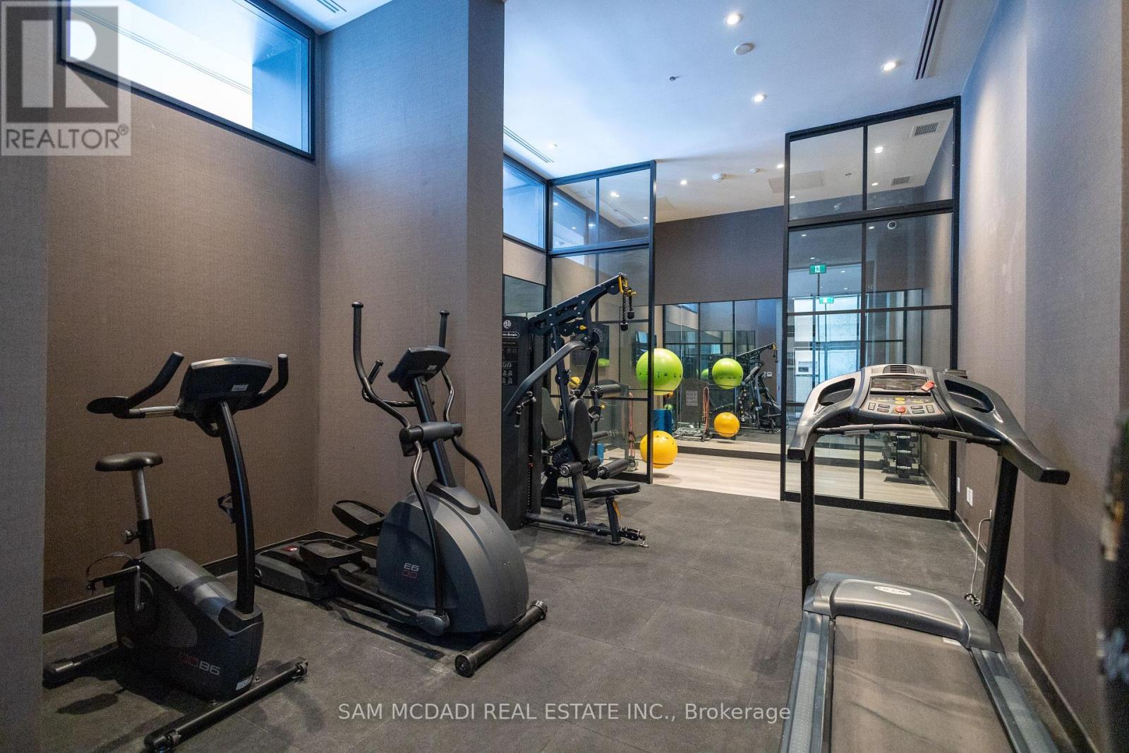 703 - 3005 Pine Glen Road, Oakville, Ontario  L6M 5P5 - Photo 19 - W12905552