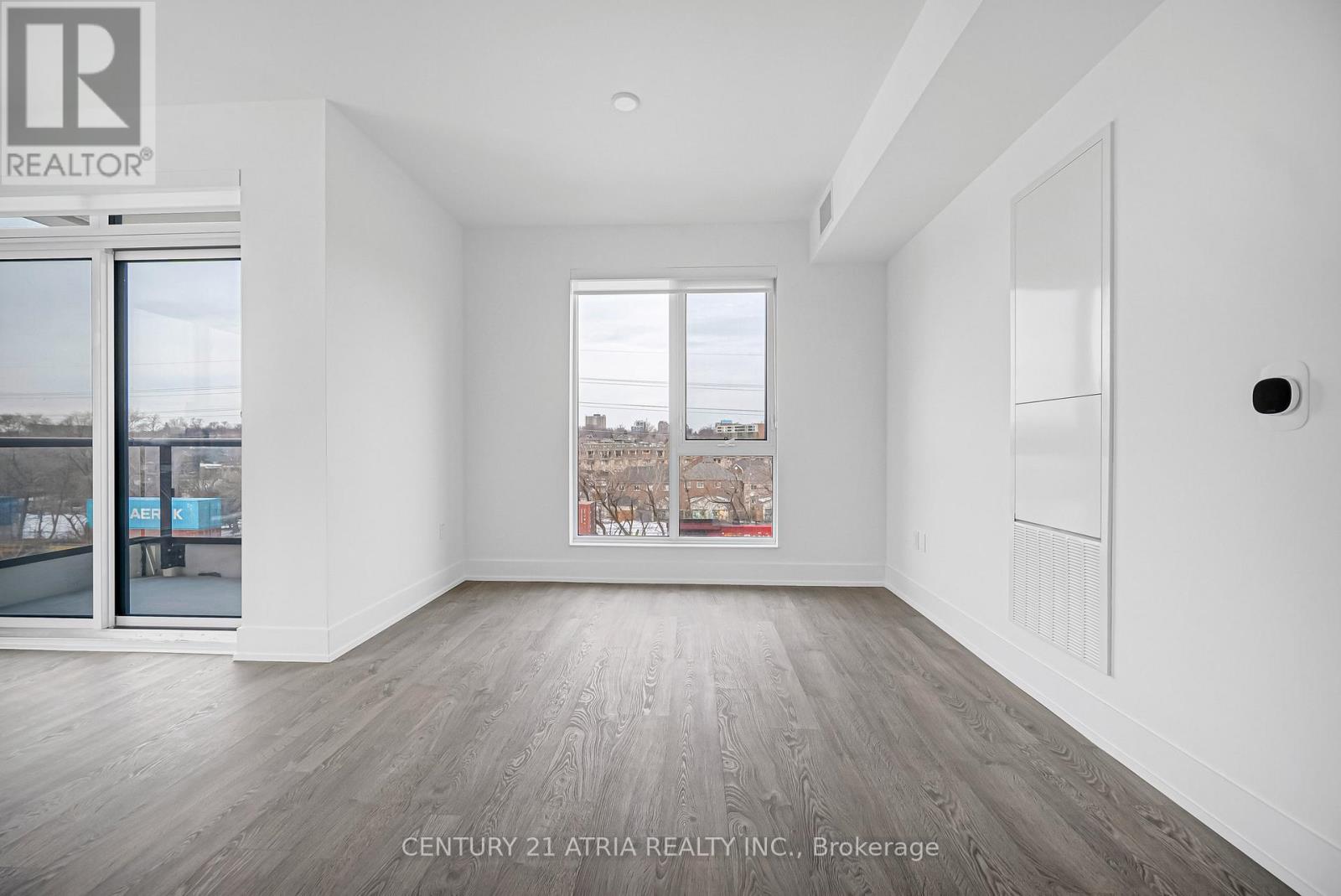 405 - 858 Dupont Street, Toronto, Ontario  M6G 0C1 - Photo 11 - W12905566