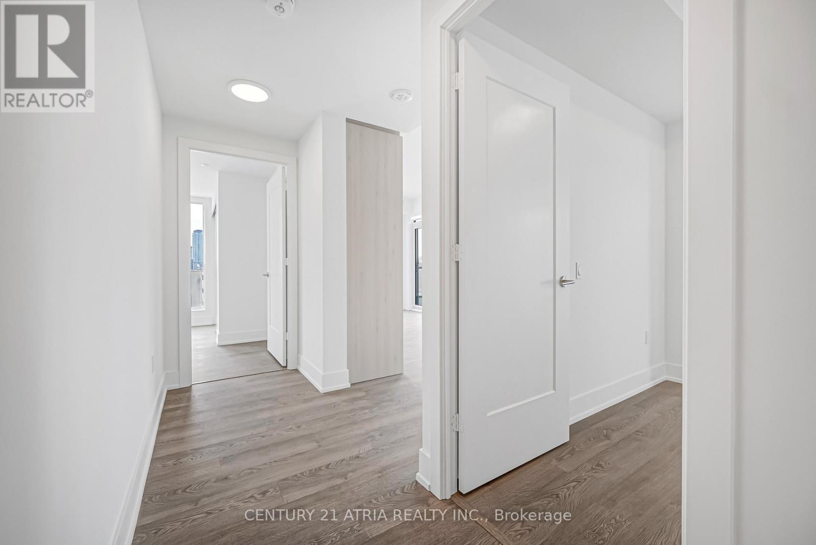 405 - 858 Dupont Street, Toronto, Ontario  M6G 0C1 - Photo 8 - W12905566