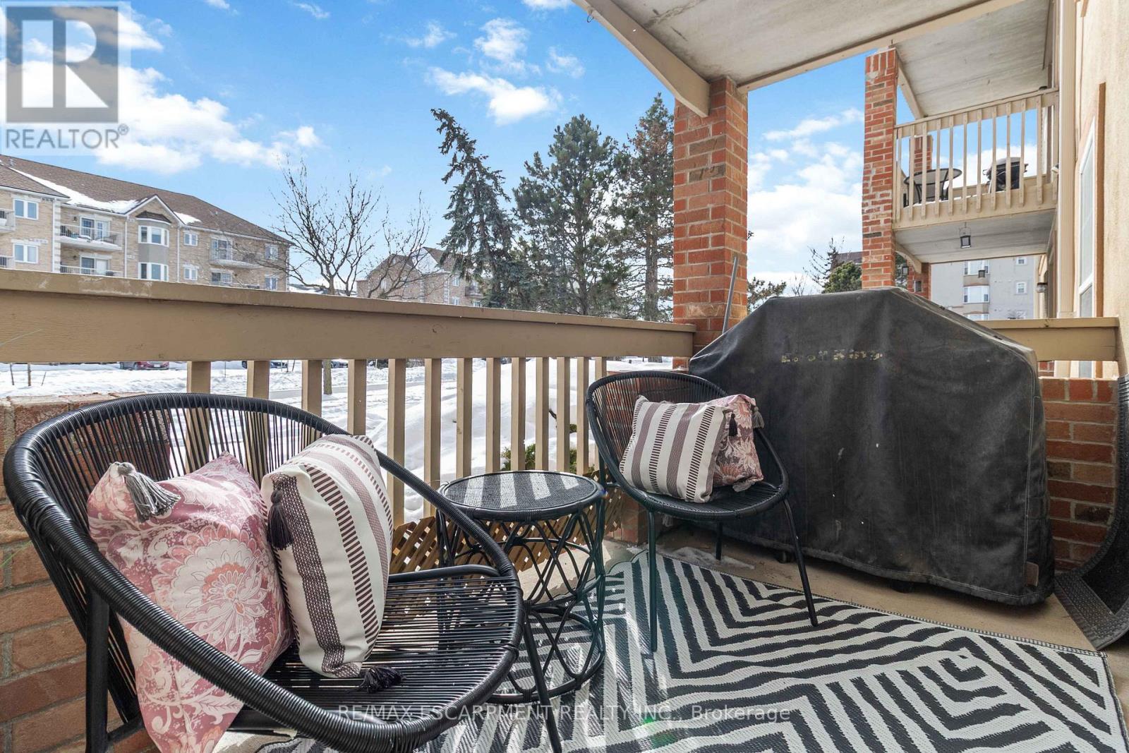 110 - 4015 Kilmer Drive, Burlington, Ontario  L7M 4M4 - Photo 26 - W12905580