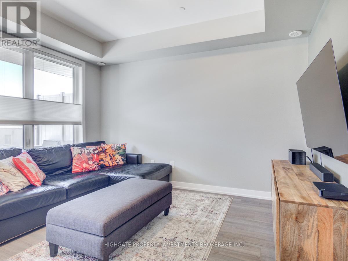 112 - 256 Royal York Road, Toronto, Ontario  M8V 2V9 - Photo 12 - W12905584