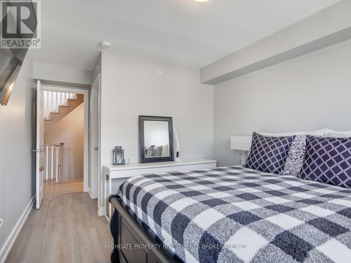 112 - 256 Royal York Road, Toronto, Ontario  M8V 2V9 - Photo 17 - W12905584