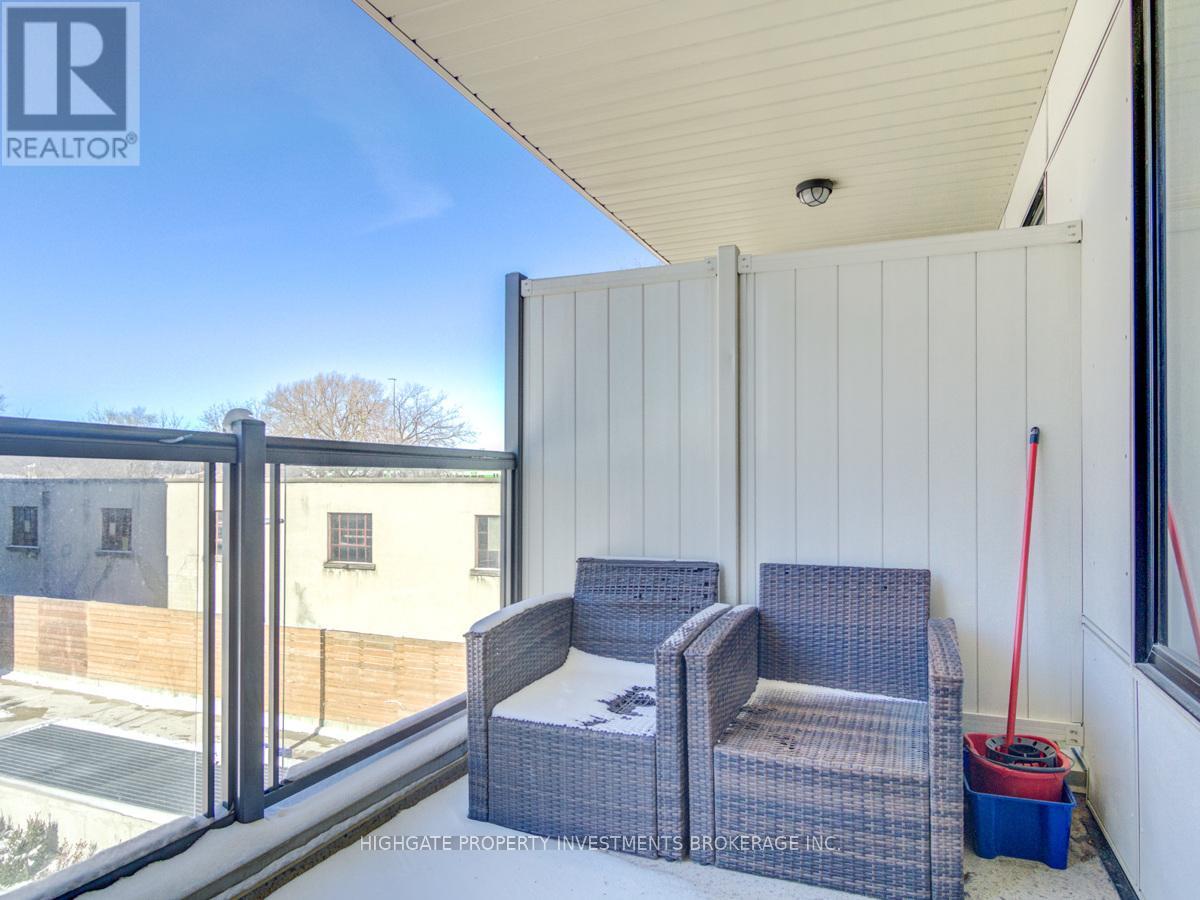 112 - 256 Royal York Road, Toronto, Ontario  M8V 2V9 - Photo 23 - W12905584