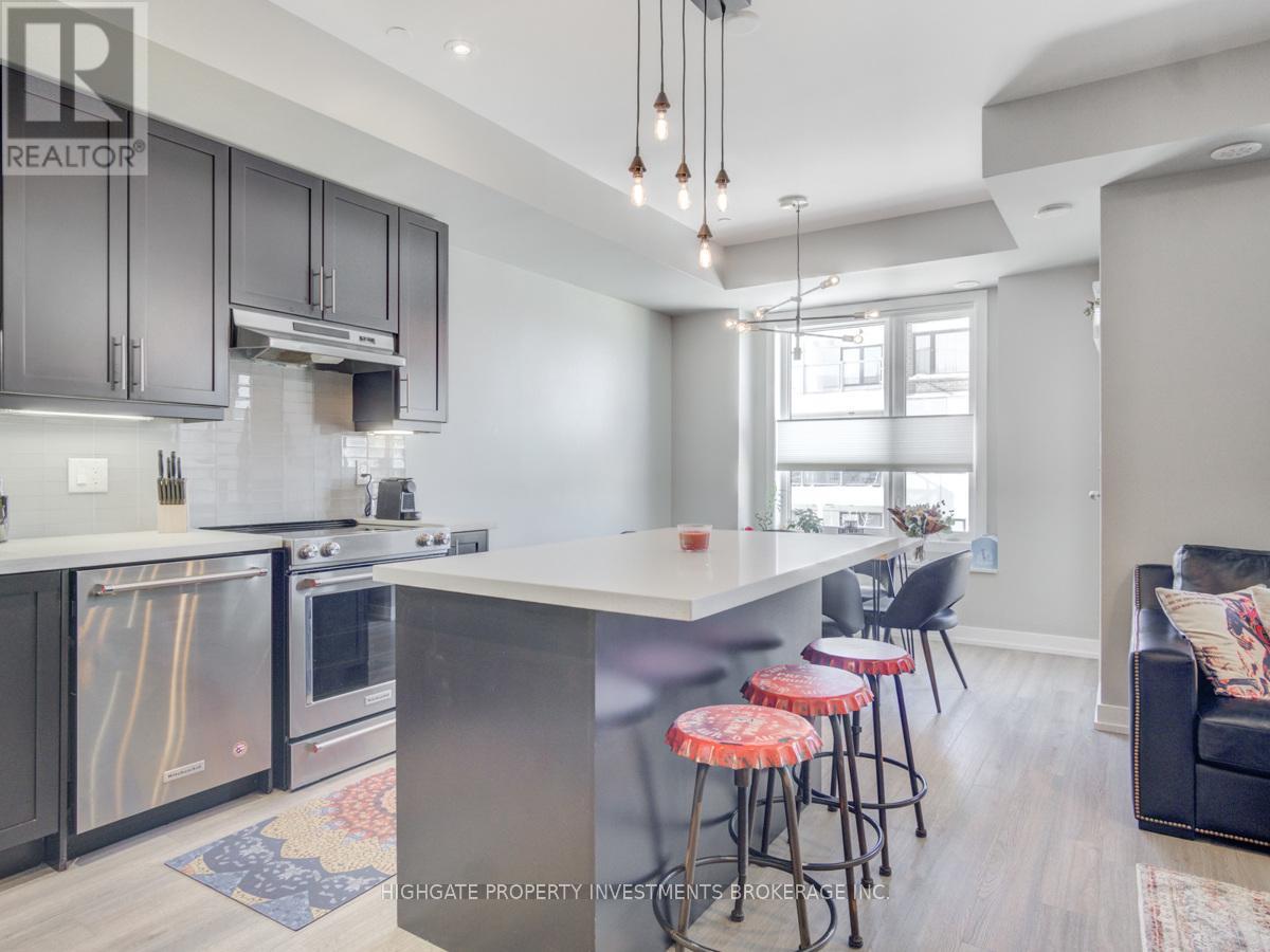 112 - 256 Royal York Road, Toronto, Ontario  M8V 2V9 - Photo 5 - W12905584