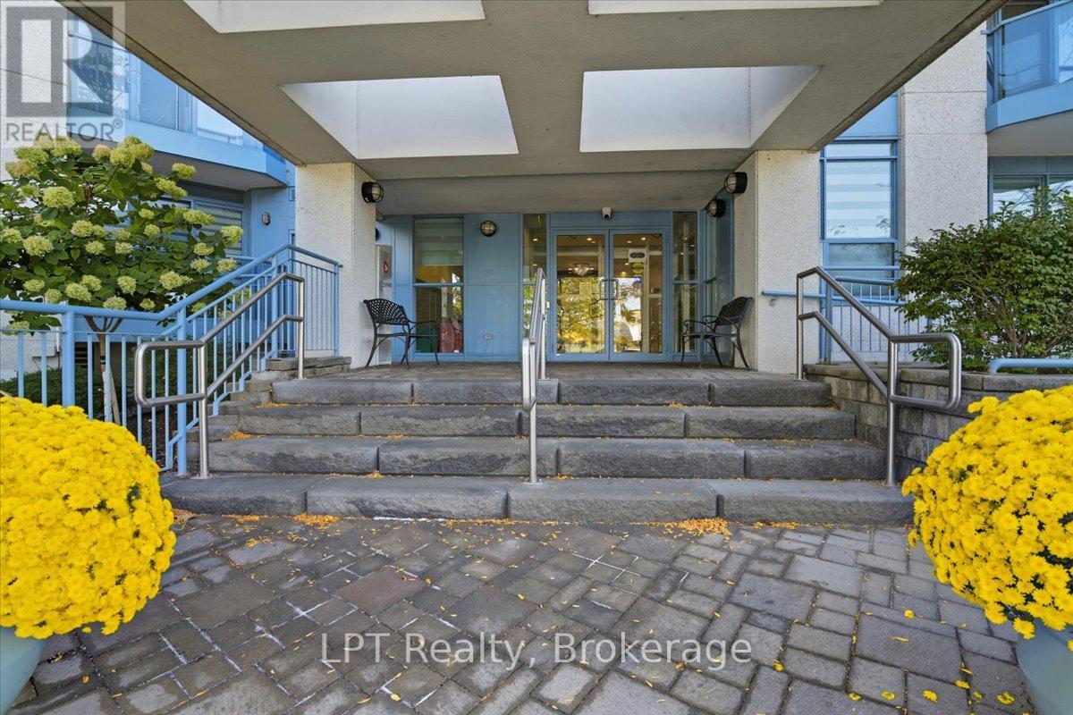 815 - 340 Watson Street W, Whitby, Ontario  L1N 9G1 - Photo 3 - E12901708