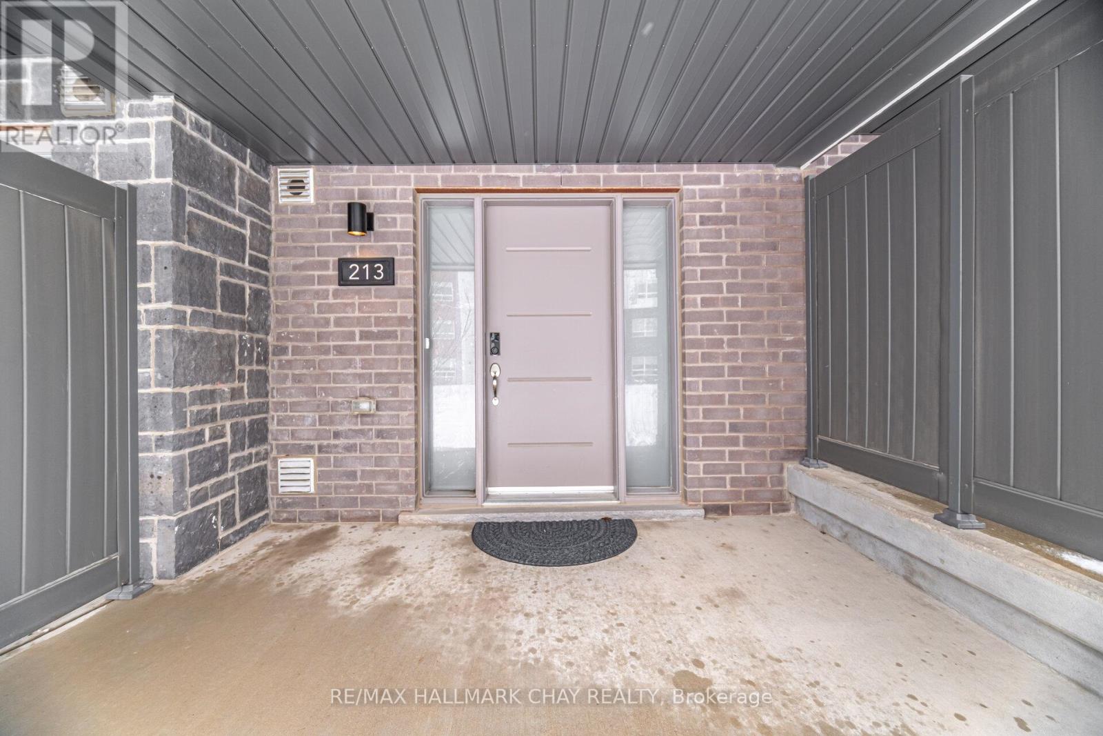 84 - 213 West Oak Trail, Kitchener, Ontario  N2R 1R4 - Photo 3 - X12905570