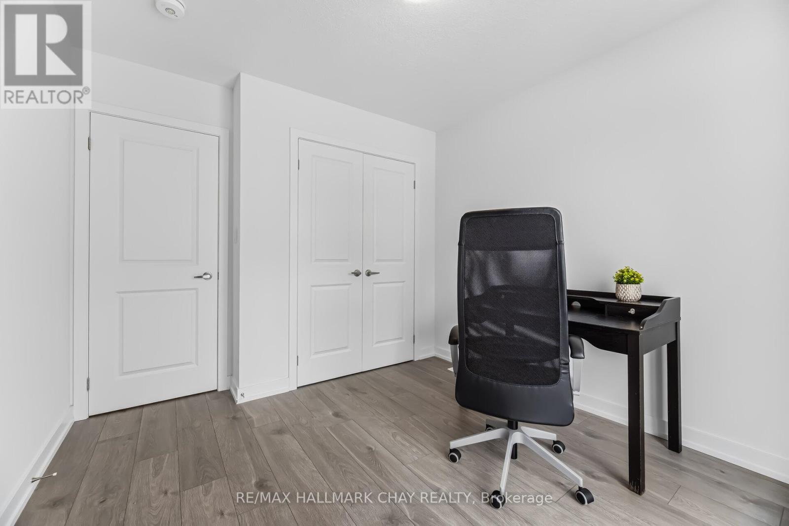 84 - 213 West Oak Trail, Kitchener, Ontario  N2R 1R4 - Photo 39 - X12905570