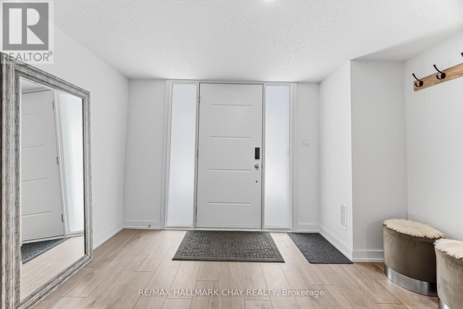 84 - 213 West Oak Trail, Kitchener, Ontario  N2R 1R4 - Photo 4 - X12905570