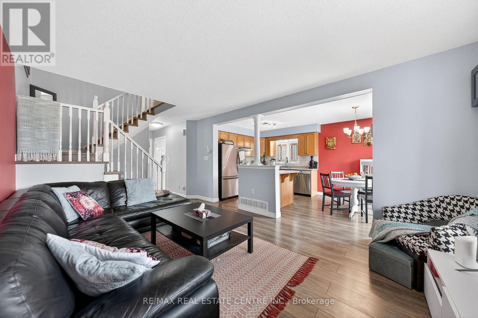 114 Stiefelmeyer Crescent, Wilmot, Ontario  N3A 4K6 - Photo 5 - X12905572