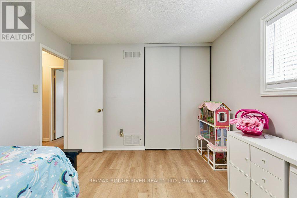 34 Cedar Court, Kawartha Lakes, Ontario  K9V 6A9 - Photo 17 - X12905586