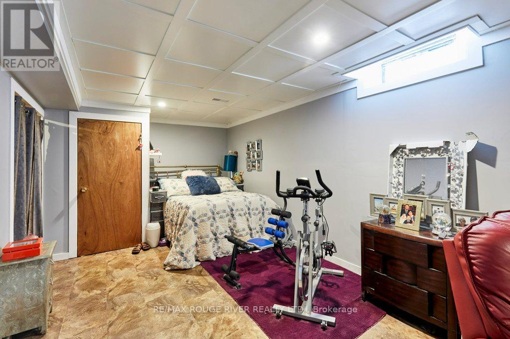 34 Cedar Court, Kawartha Lakes, Ontario  K9V 6A9 - Photo 21 - X12905586