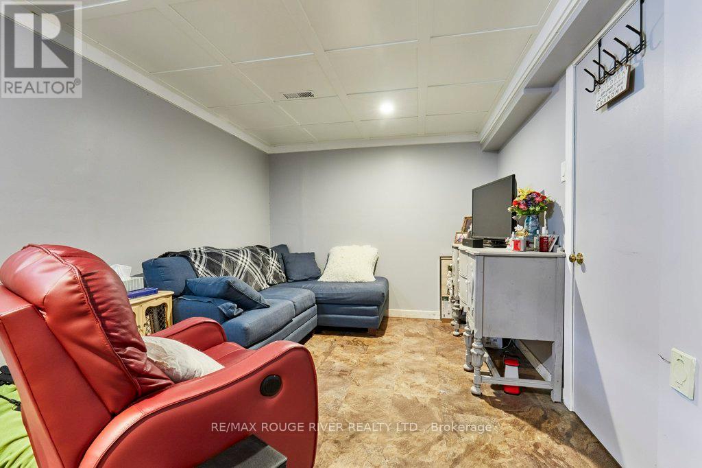 34 Cedar Court, Kawartha Lakes, Ontario  K9V 6A9 - Photo 22 - X12905586