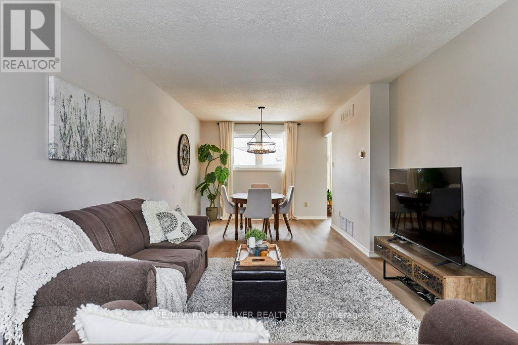 34 Cedar Court, Kawartha Lakes, Ontario  K9V 6A9 - Photo 7 - X12905586