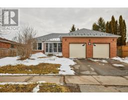 34 CEDAR COURT, Kawartha Lakes, Ontario