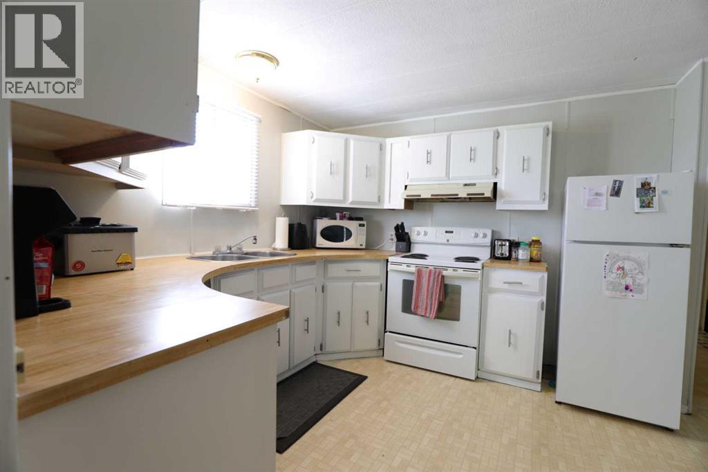 290 2 Avenue Nw, Glenwood, Alberta  T0K 2R0 - Photo 9 - A2264942