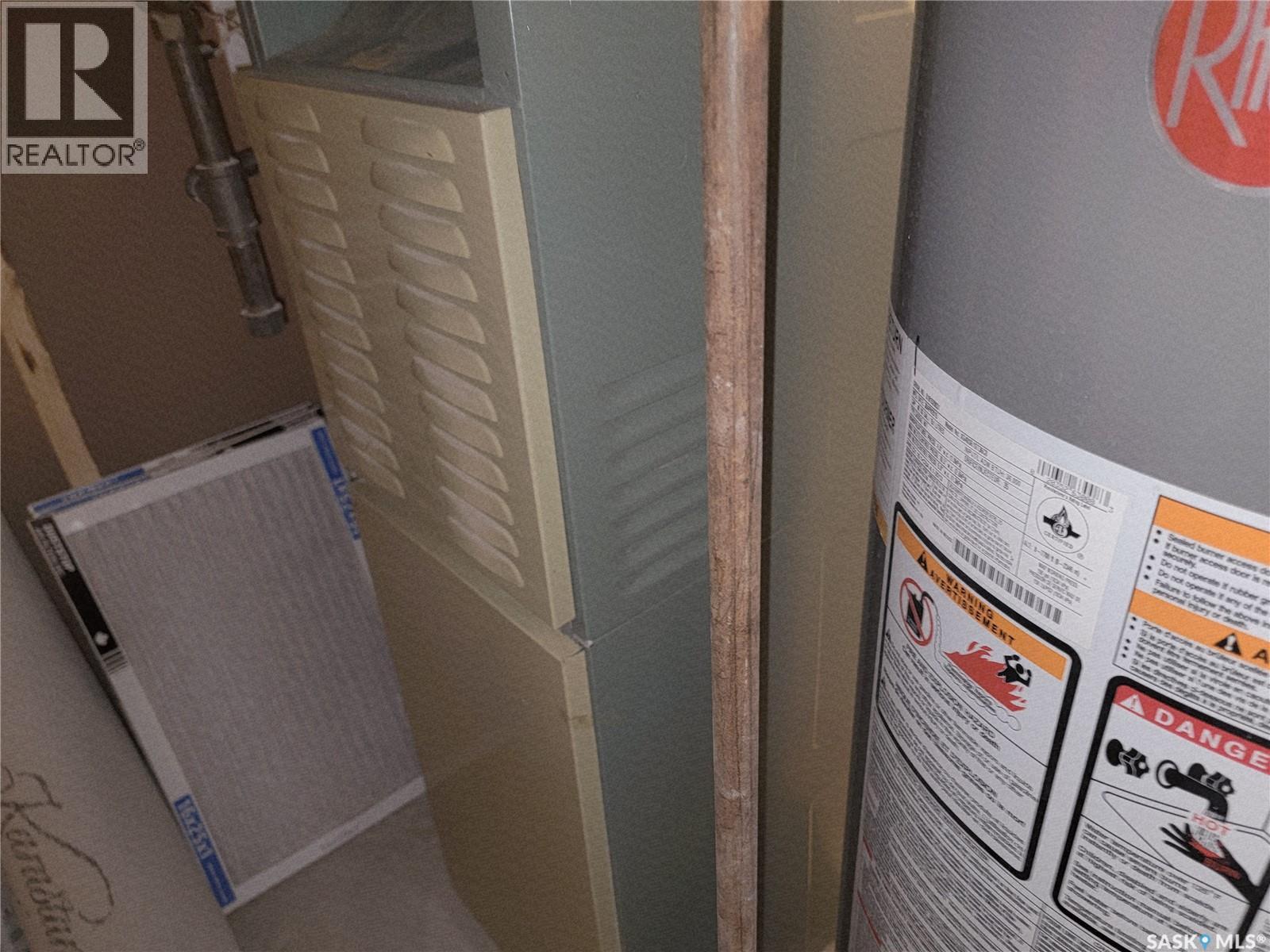 357 5th Avenue W, Unity, Saskatchewan  S0K 4L0 - Photo 29 - SK030974