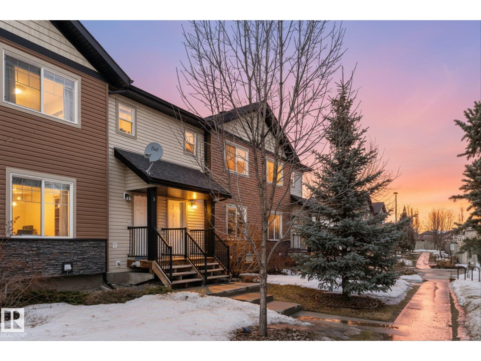 #2 8716 179 AV NW, Edmonton, Alberta