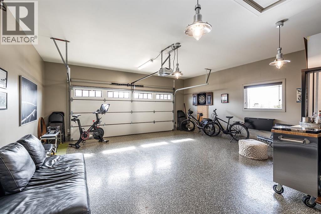 592 Hemingway Crescent Ne, Medicine Hat, Alberta  T1C 1X4 - Photo 44 - A2294703