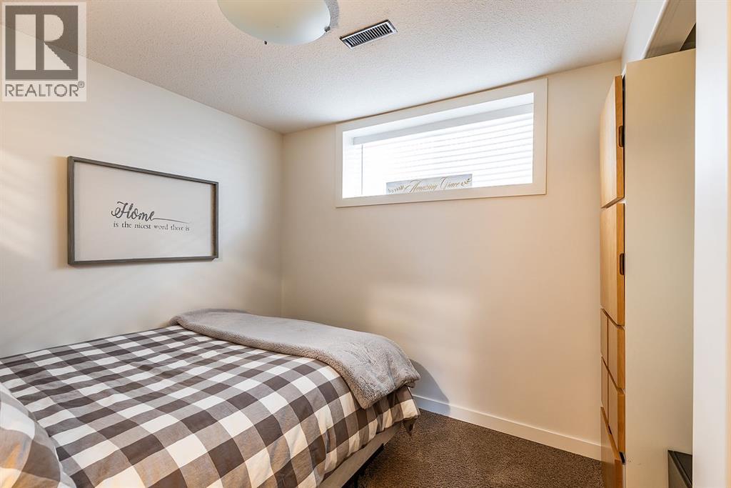 592 Hemingway Crescent Ne, Medicine Hat, Alberta  T1C 1X4 - Photo 42 - A2294703