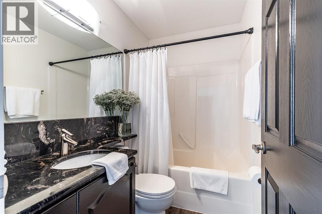 592 Hemingway Crescent Ne, Medicine Hat, Alberta  T1C 1X4 - Photo 35 - A2294703