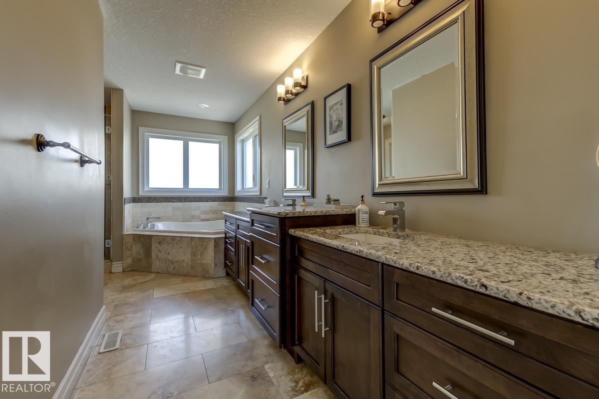 1005 Downey Wy Nw, Edmonton, Alberta  T6M 2V4 - Photo 41 - E4478517