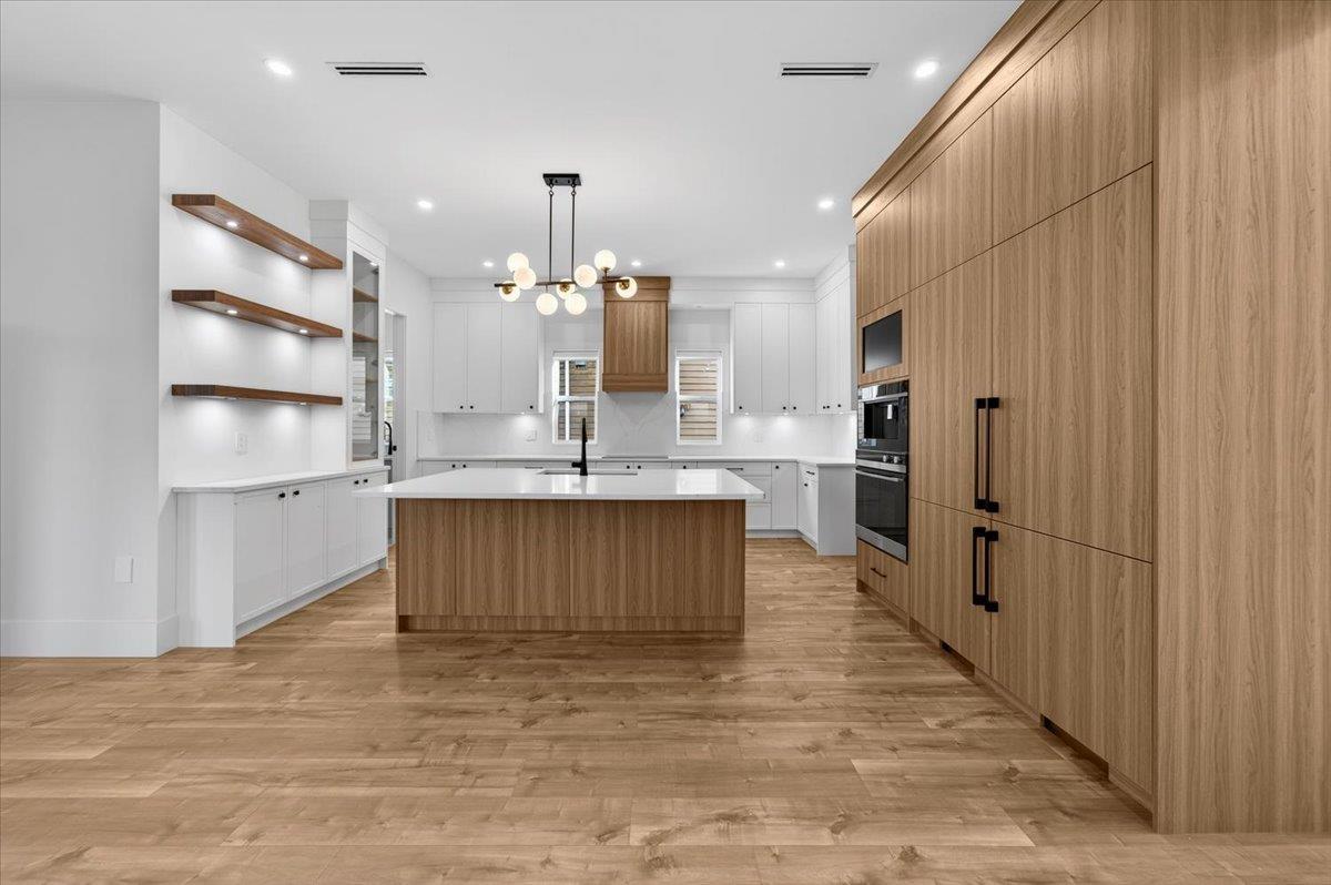 17317 103A AVENUE, Surrey, British Columbia