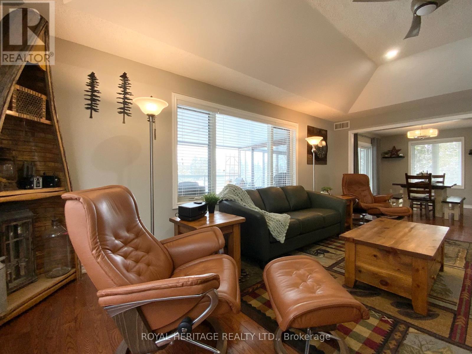 205 (845) Pirates Glen Drive, Trent Lakes, Ontario  K0M 1A0 - Photo 15 - X12905606