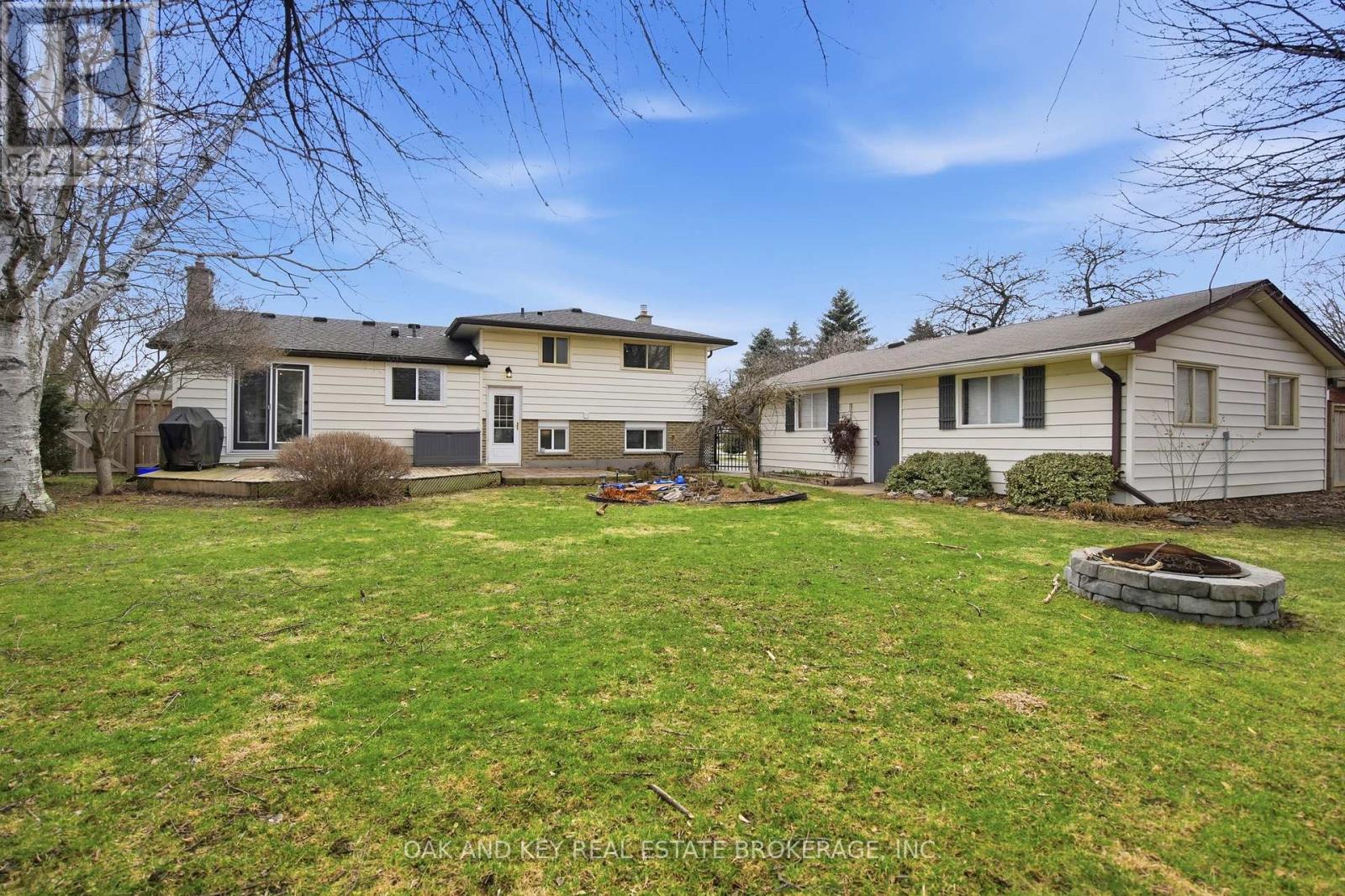 207 Simcoe Court, Middlesex Centre, Ontario  N0L 1R0 - Photo 29 - X12905624