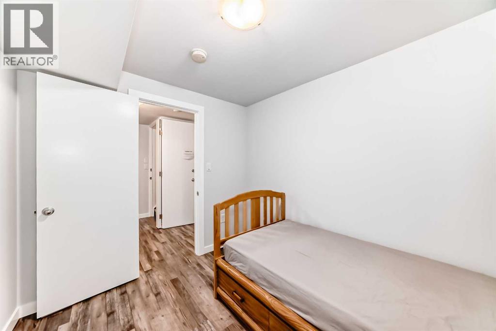 5808 Dalton Drive NW, Calgary, Alberta  T3A 1C6 - Photo 34 - A2289034