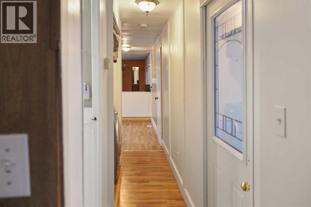 4, 4504 41 Street, Camrose, Alberta  T4V 4K4 - Photo 16 - A2272481