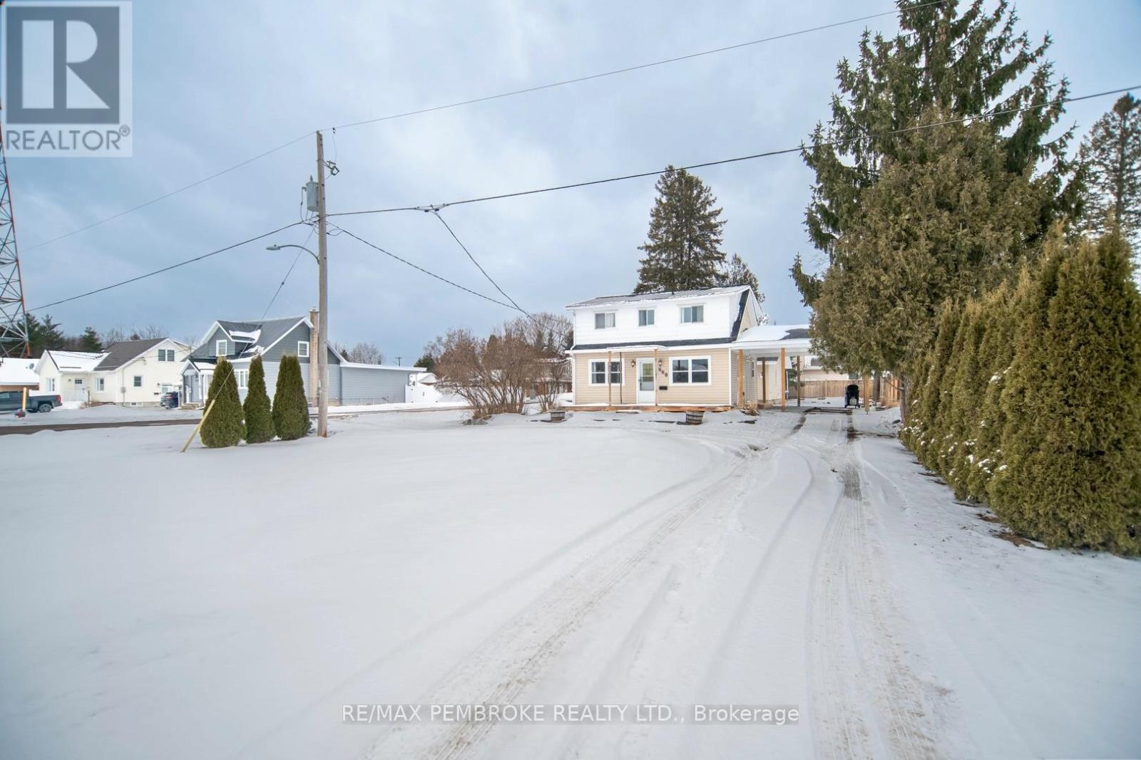 660 BRUHAM AVENUE, Laurentian Valley, Ontario