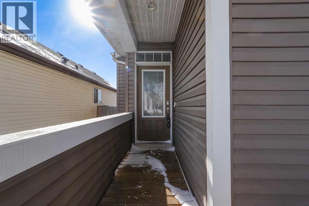 1833 New Brighton Drive, Calgary, Alberta  T2Z 4N8 - Photo 4 - A2294121