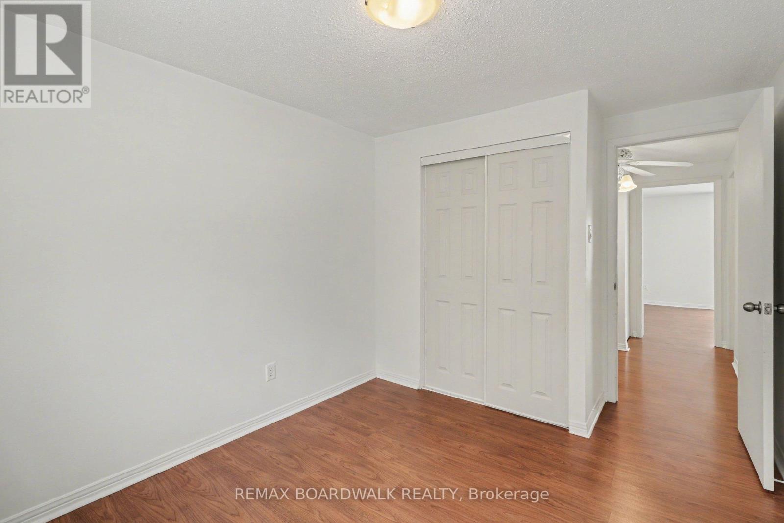 2508 Autumn Hill Crescent, Ottawa, Ontario  K1B 4M7 - Photo 24 - X12905608