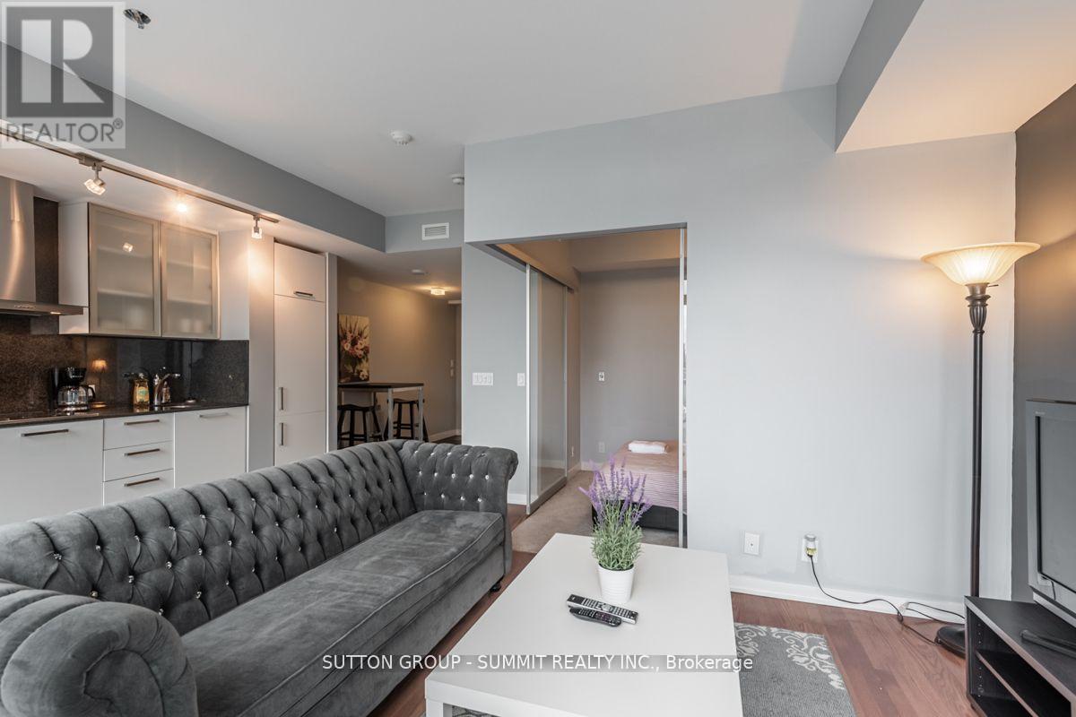 2907 - 14 York Street, Toronto, Ontario  M5J 0B1 - Photo 14 - C12905604