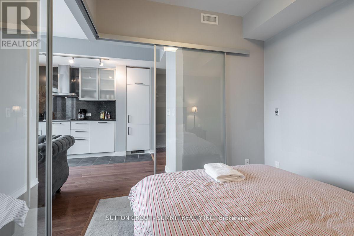 2907 - 14 York Street, Toronto, Ontario  M5J 0B1 - Photo 18 - C12905604