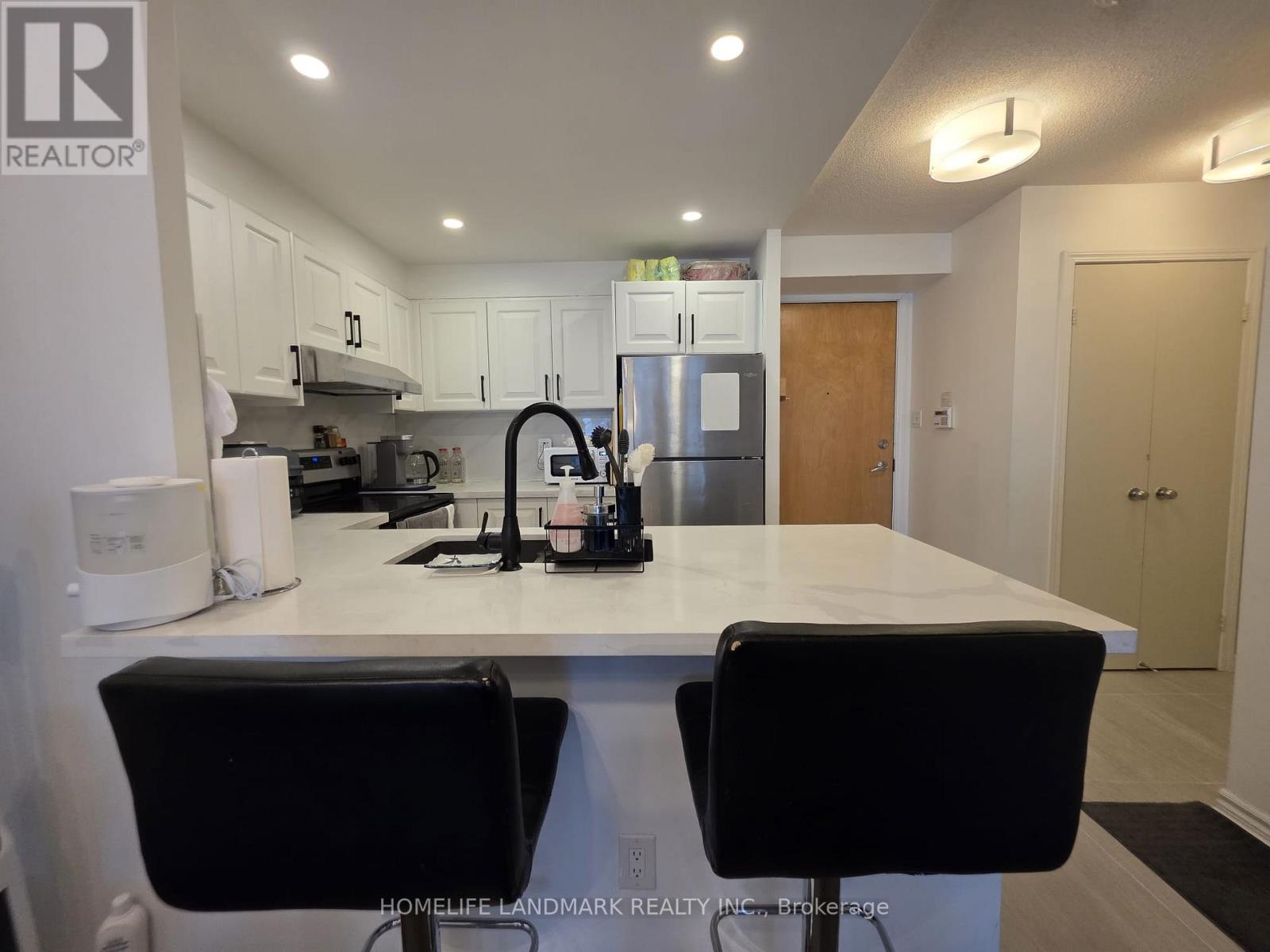 721 - 600 Queens Quay W, Toronto, Ontario  M5V 3M3 - Photo 3 - C12905612