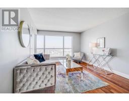 2415 - 135 VILLAGE GREEN SQUARE, Toronto, Ontario