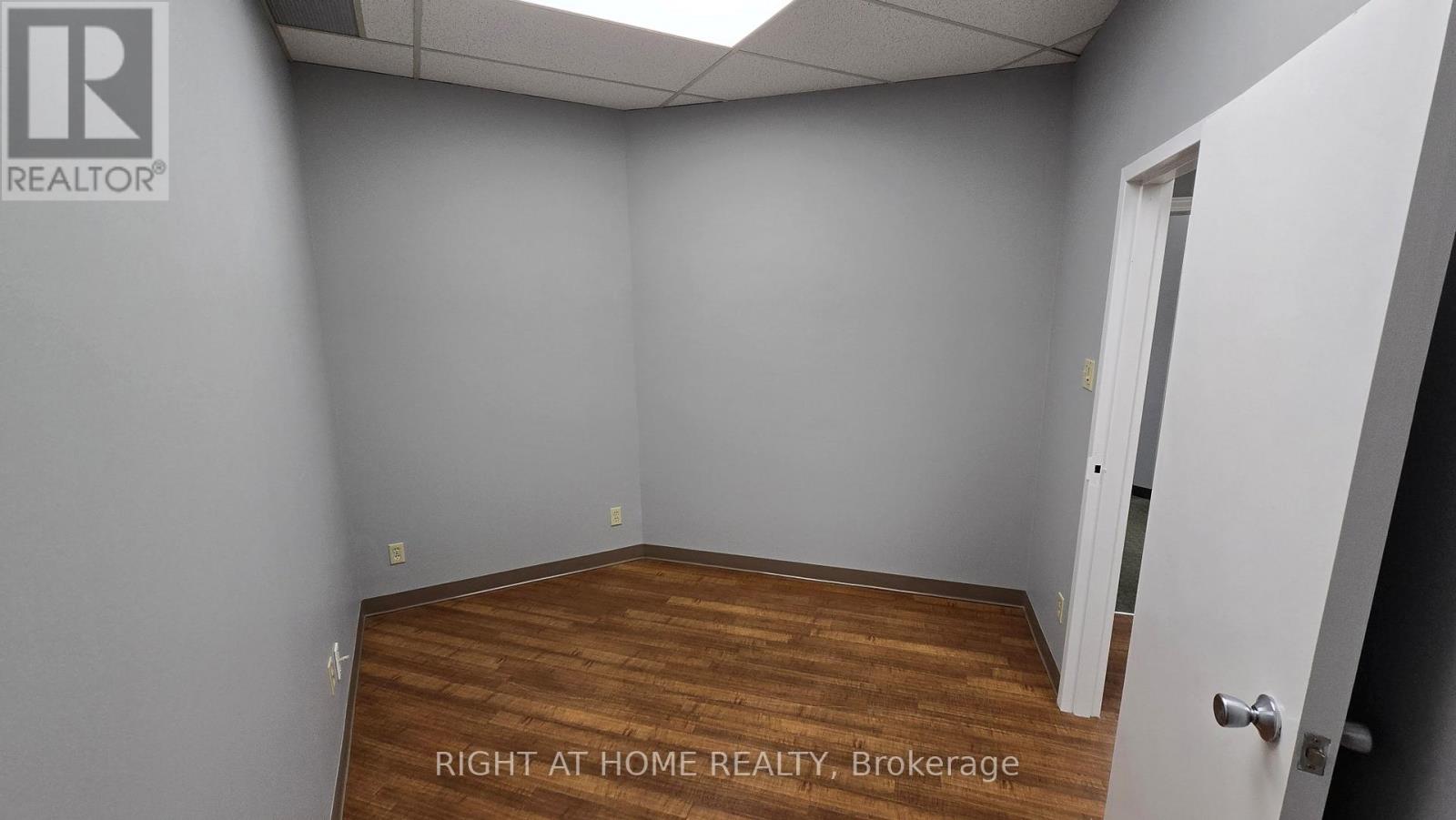 102 - 2201 Warden Avenue, Toronto, Ontario  M1T 1V5 - Photo 11 - E12905632