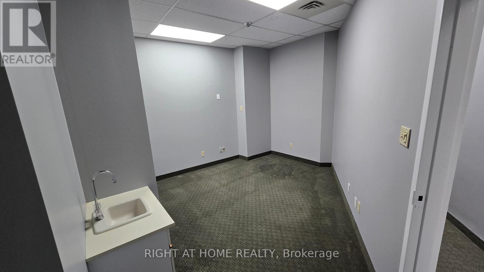 102 - 2201 Warden Avenue, Toronto, Ontario  M1T 1V5 - Photo 6 - E12905632