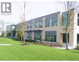 202 3993 HENNING DRIVE, Burnaby, British Columbia