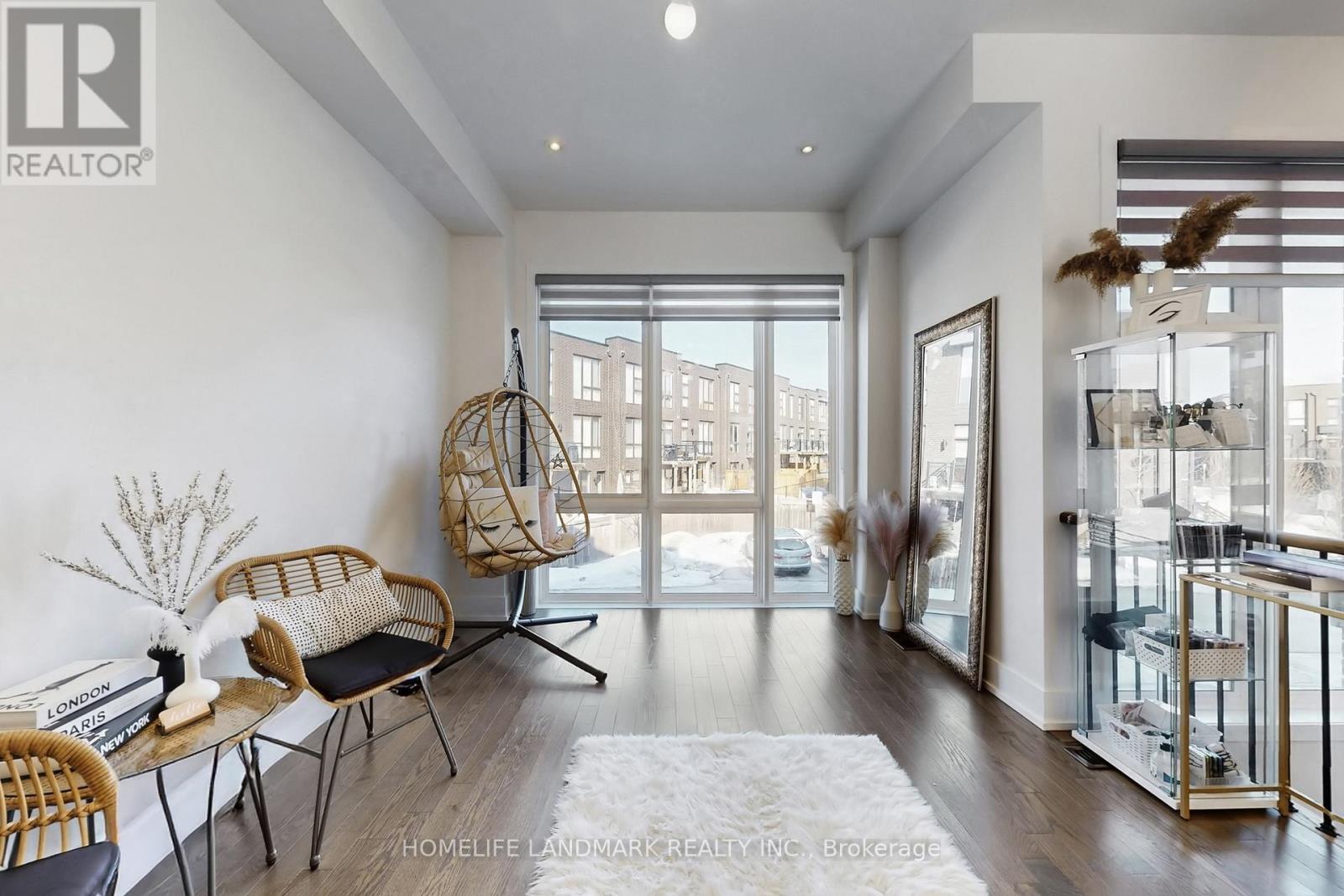 22 Crestridge Drive, Vaughan, Ontario  L4J 0K1 - Photo 11 - N12905610