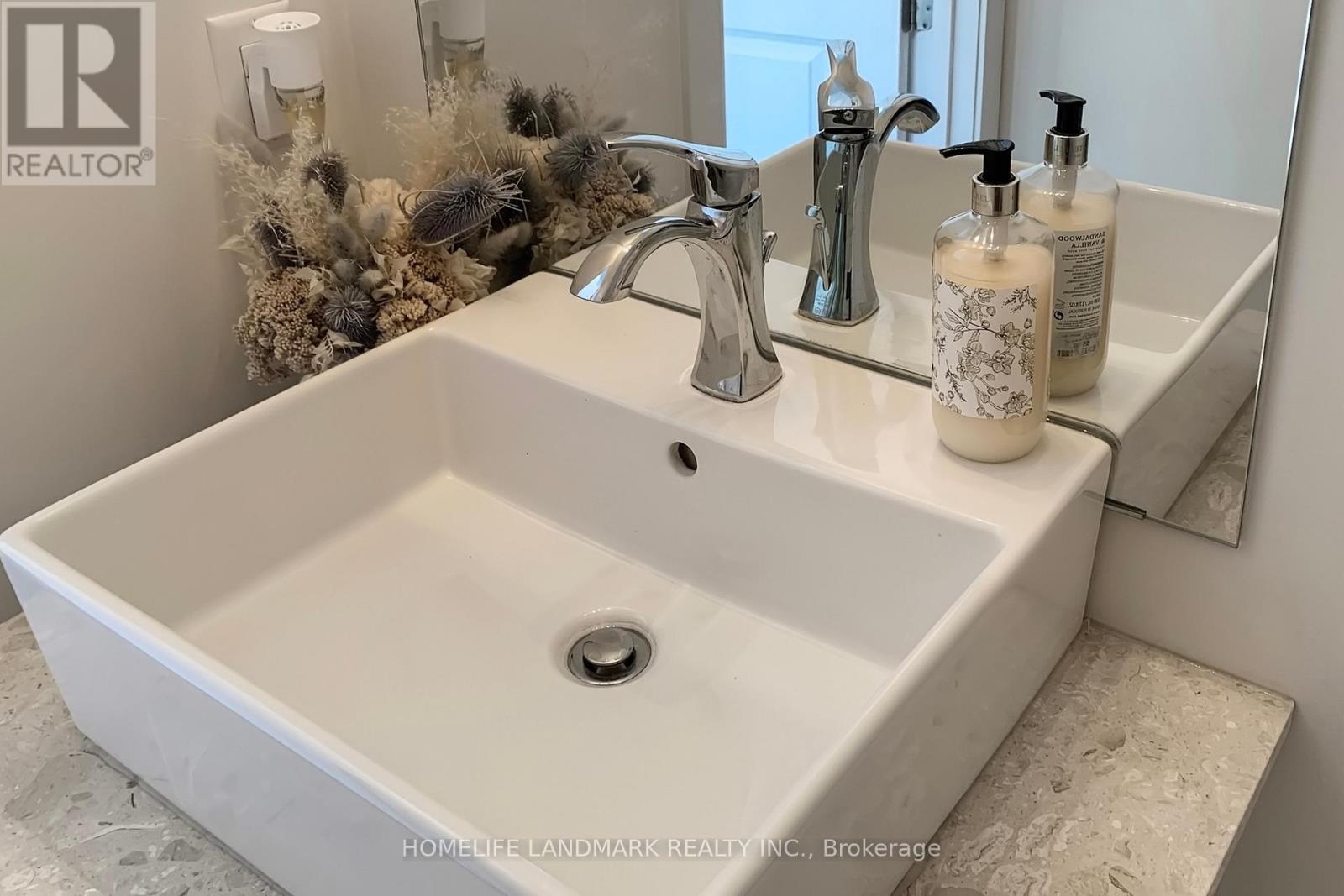 22 Crestridge Drive, Vaughan, Ontario  L4J 0K1 - Photo 15 - N12905610