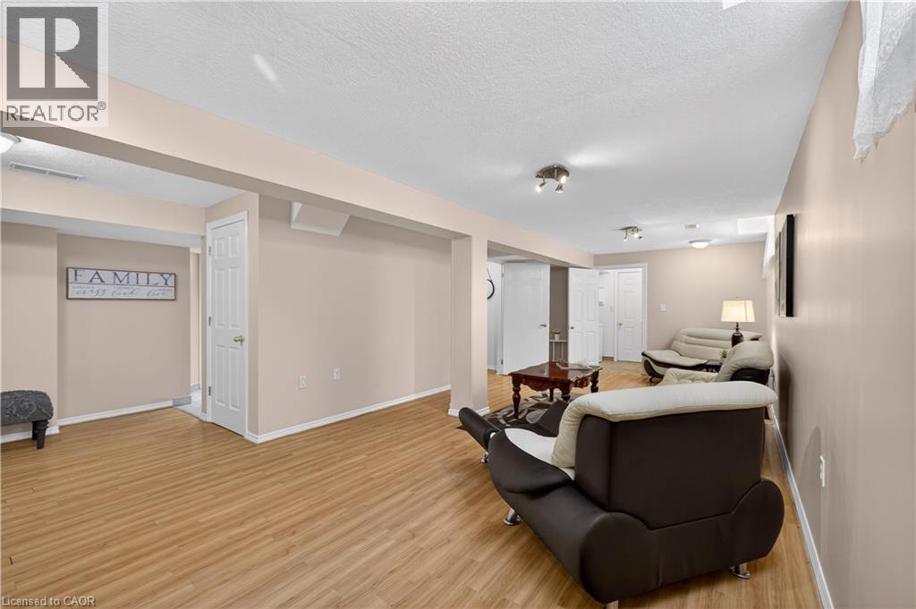 91 Flaherty Drive, Guelph, Ontario N1K 1Y7 - Photo 24 - 40812888