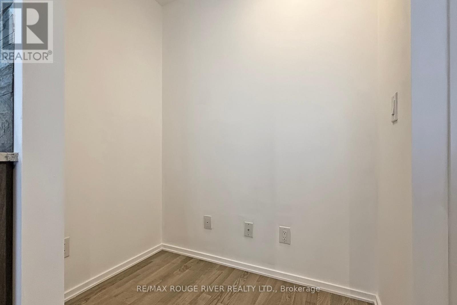 3211 - 1 Bloor Street E, Toronto, Ontario  M4W 1A9 - Photo 22 - C12796508