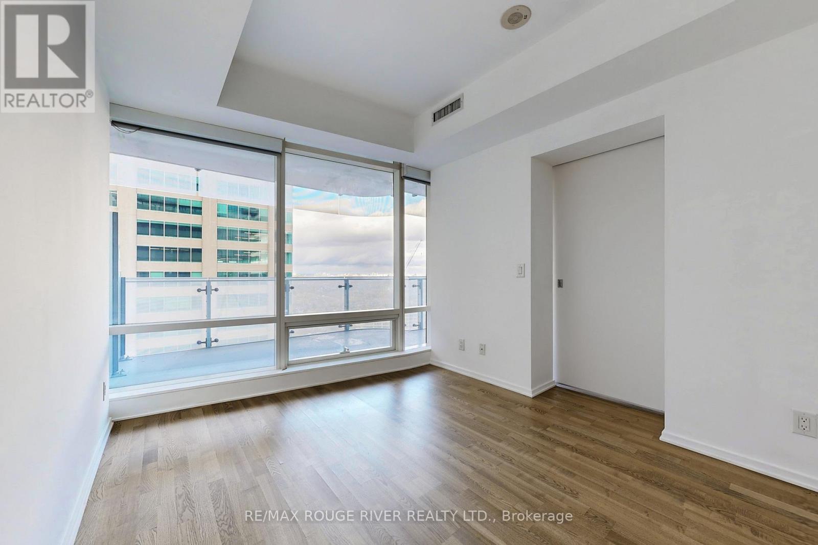 3211 - 1 Bloor Street E, Toronto, Ontario  M4W 1A9 - Photo 18 - C12796508