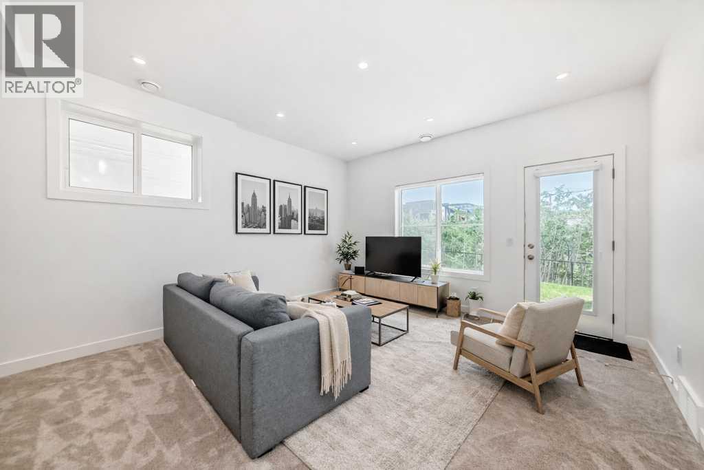 53 Spring Creek Common SW, Calgary, Alberta  T3H 6E2 - Photo 34 - A2288854